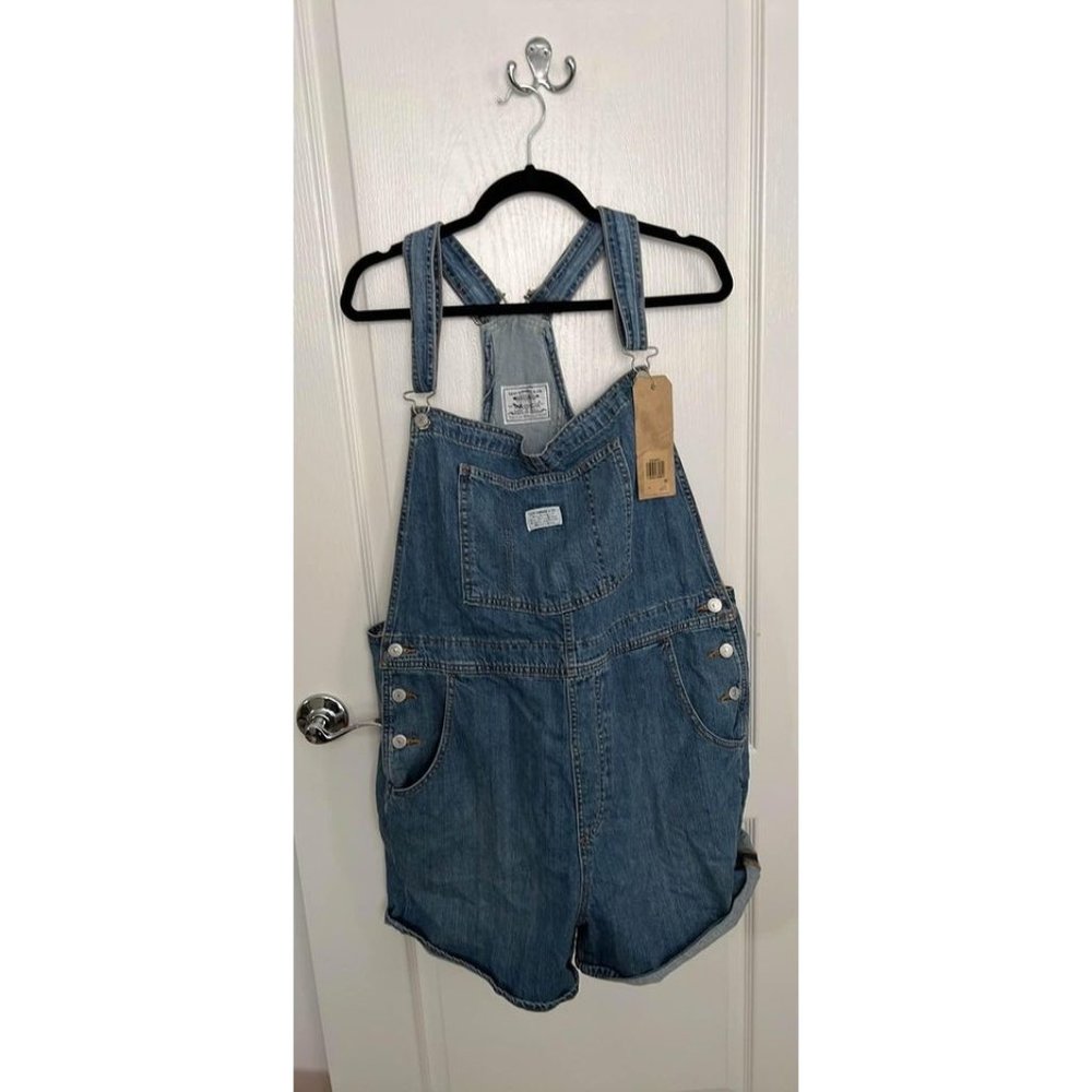 Levi’s Women’s Shortalls - NWT, Size XL